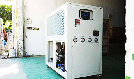 如何提高冷水機(jī)效率？