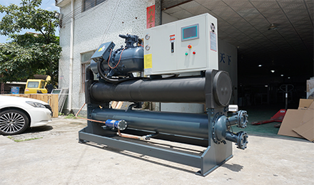 冷水機(jī)壓縮機(jī)出現(xiàn)結(jié)冰現(xiàn)象該如何進(jìn)行解決？