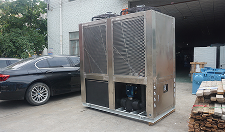 冷水機壓縮機出現結冰現象該如何進(jìn)行解決？