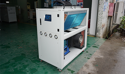 面粉和面專(zhuān)用冷水機介紹